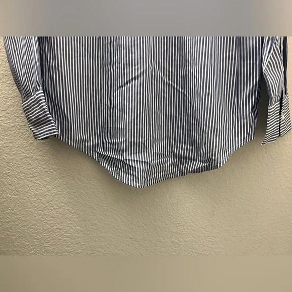 Woman Blue Striped Shirt - Picture 6 of 7